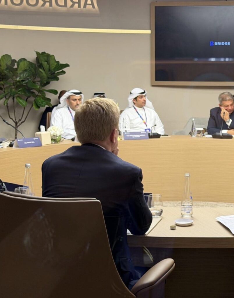 IMG_5532-804x1024 وزير الإعلام والثقافة ووزير الدولة لشؤون الشباب عبدالرحمن المطيري